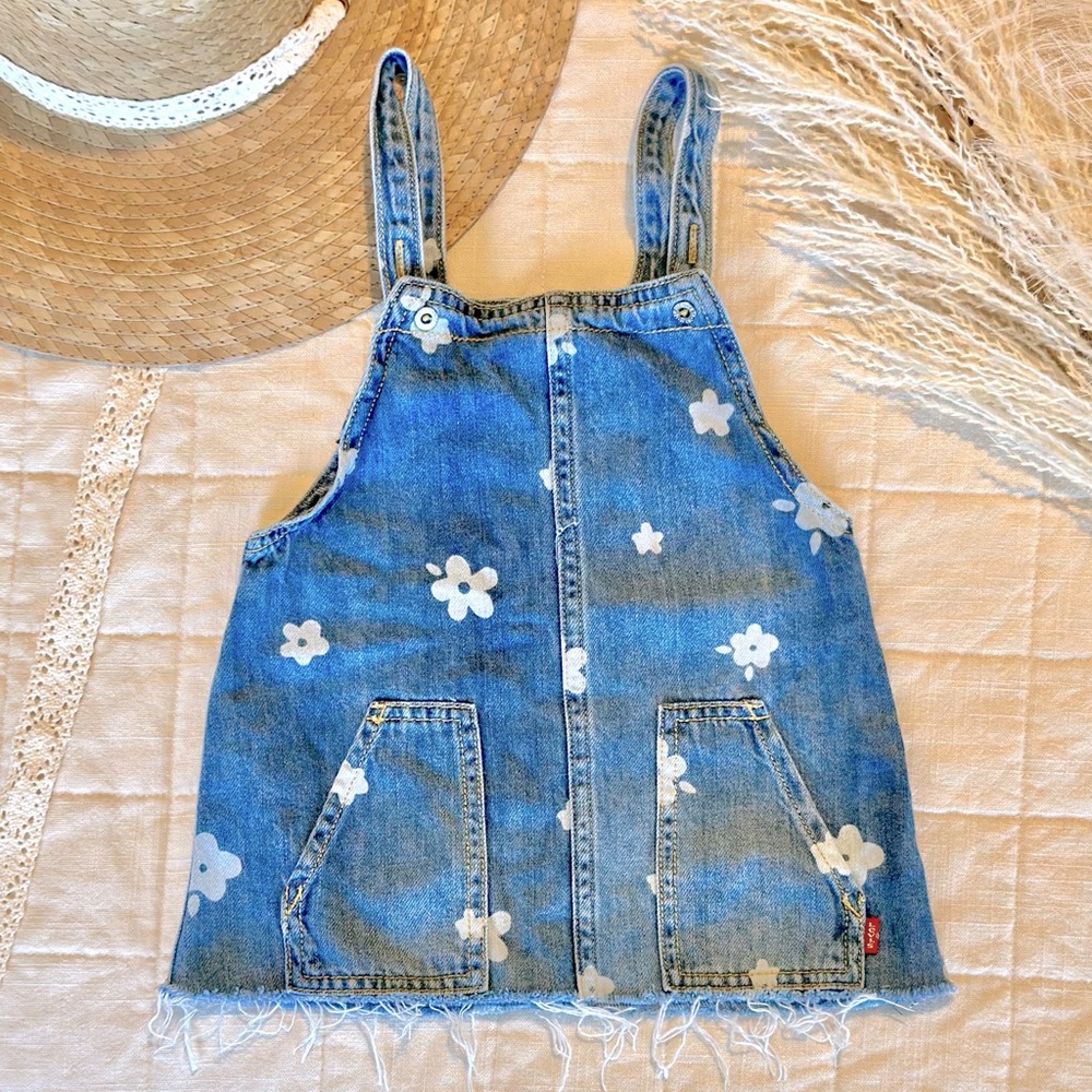 Levi’s Toddler flower denim overall dress, 2T